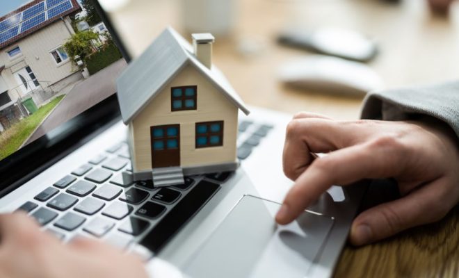 Przyszłość licytacji komorniczych i sprzedaży nieruchomości przez syndyków w erze cyfrowej